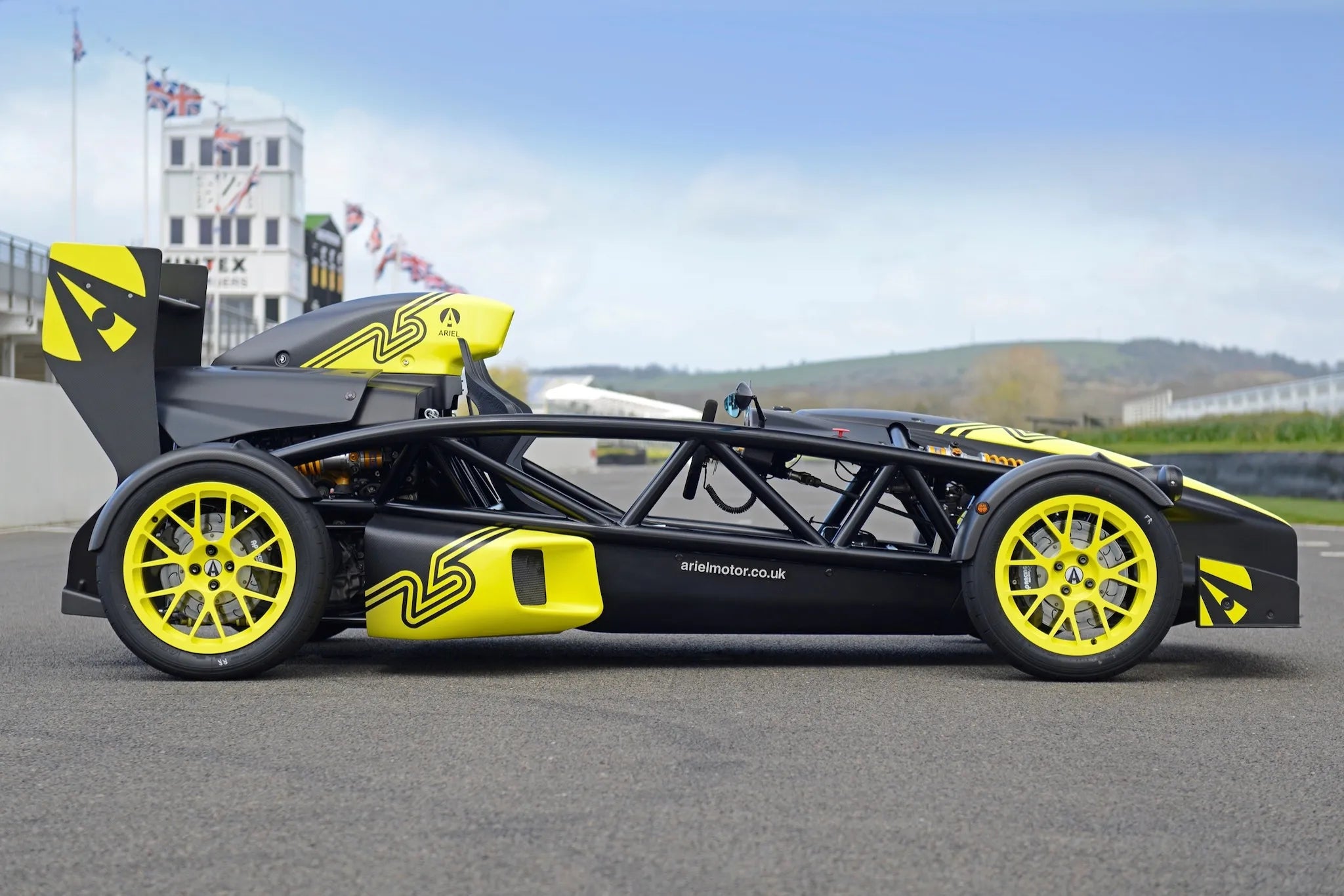 Ariel Atom 4RR: 525 CV para el Atom de calle más salvaje